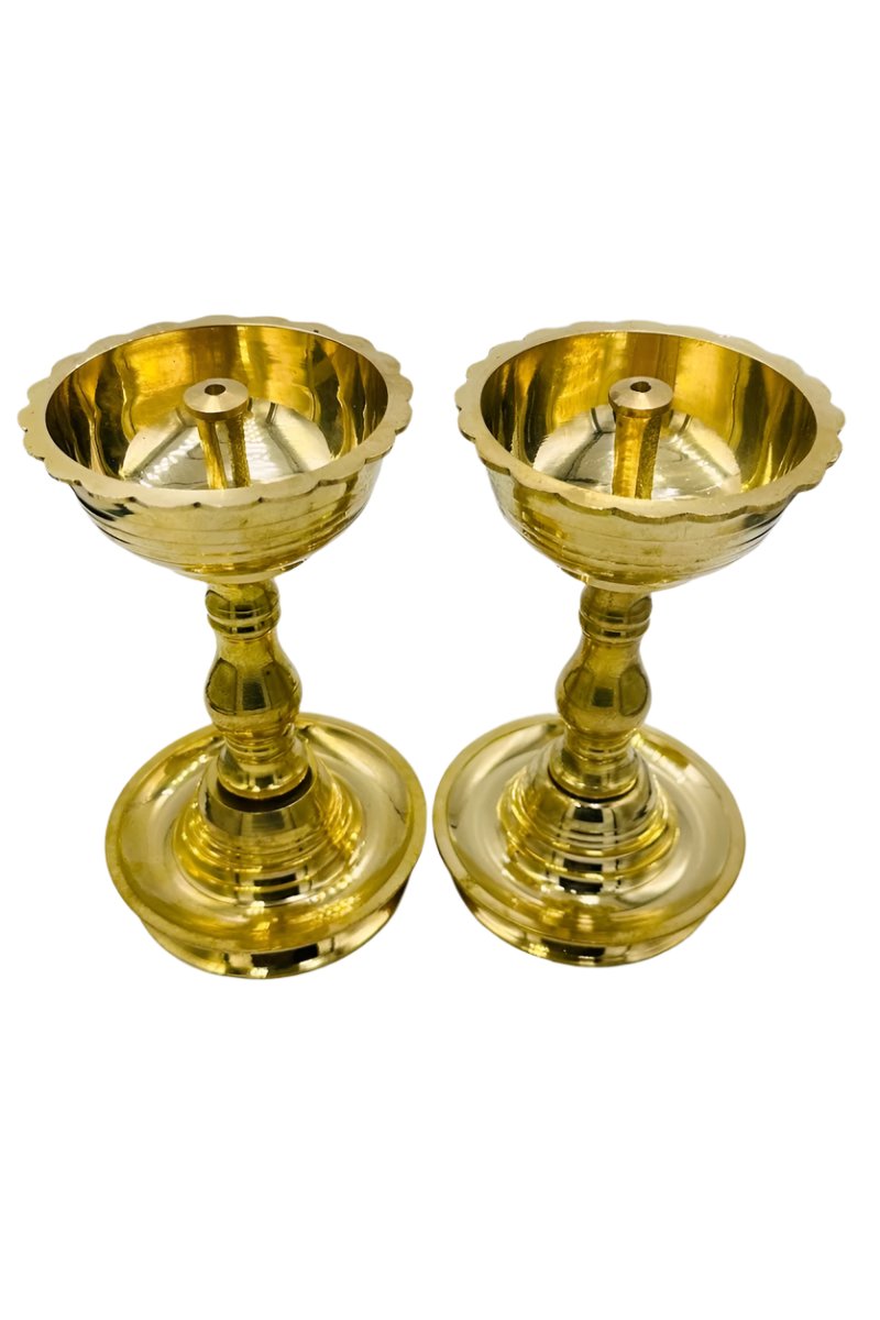 Elegant Pair of Tall Brass Diyas – Handcrafted for an Illuminating Ambiance - swadeshsouq.com