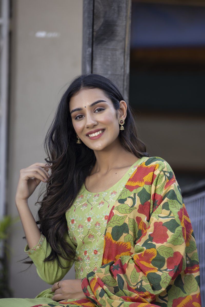 Green Garden Floral Embroidered Cotton Suit Set - swadeshsouq.com