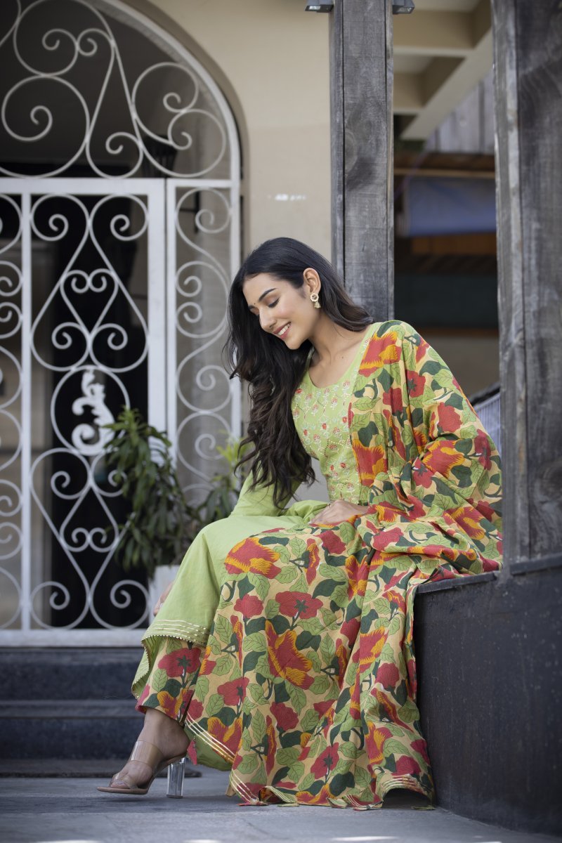 Green Garden Floral Embroidered Cotton Suit Set - swadeshsouq.com