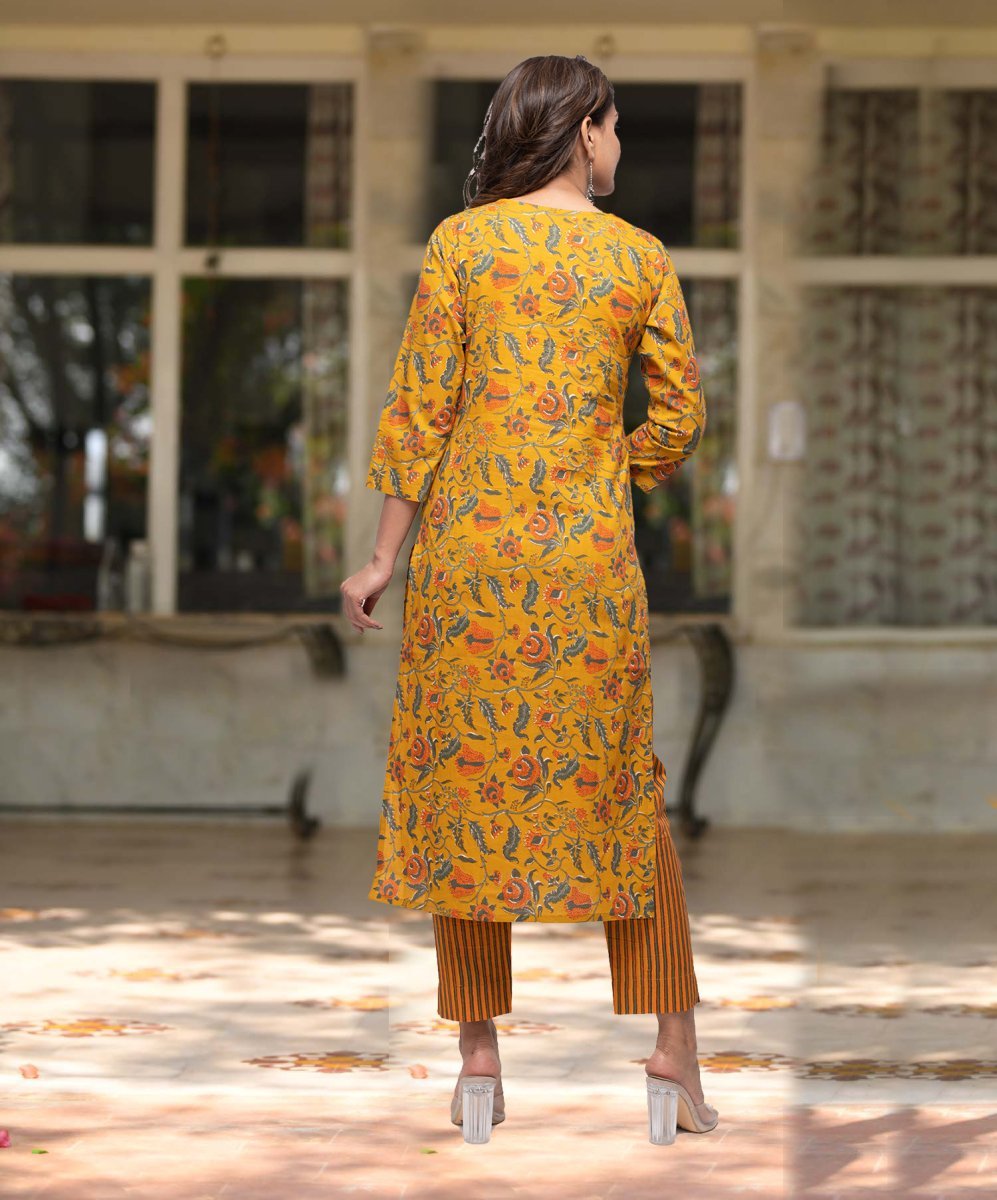 Sunny Bloom Yellow Floral Printed Cotton Suit Set - swadeshsouq.com