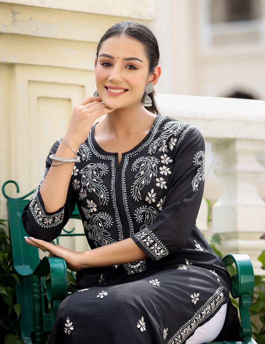 Black Lucknowi Chikankari Cotton Kurta Pant Set - swadeshsouq.com