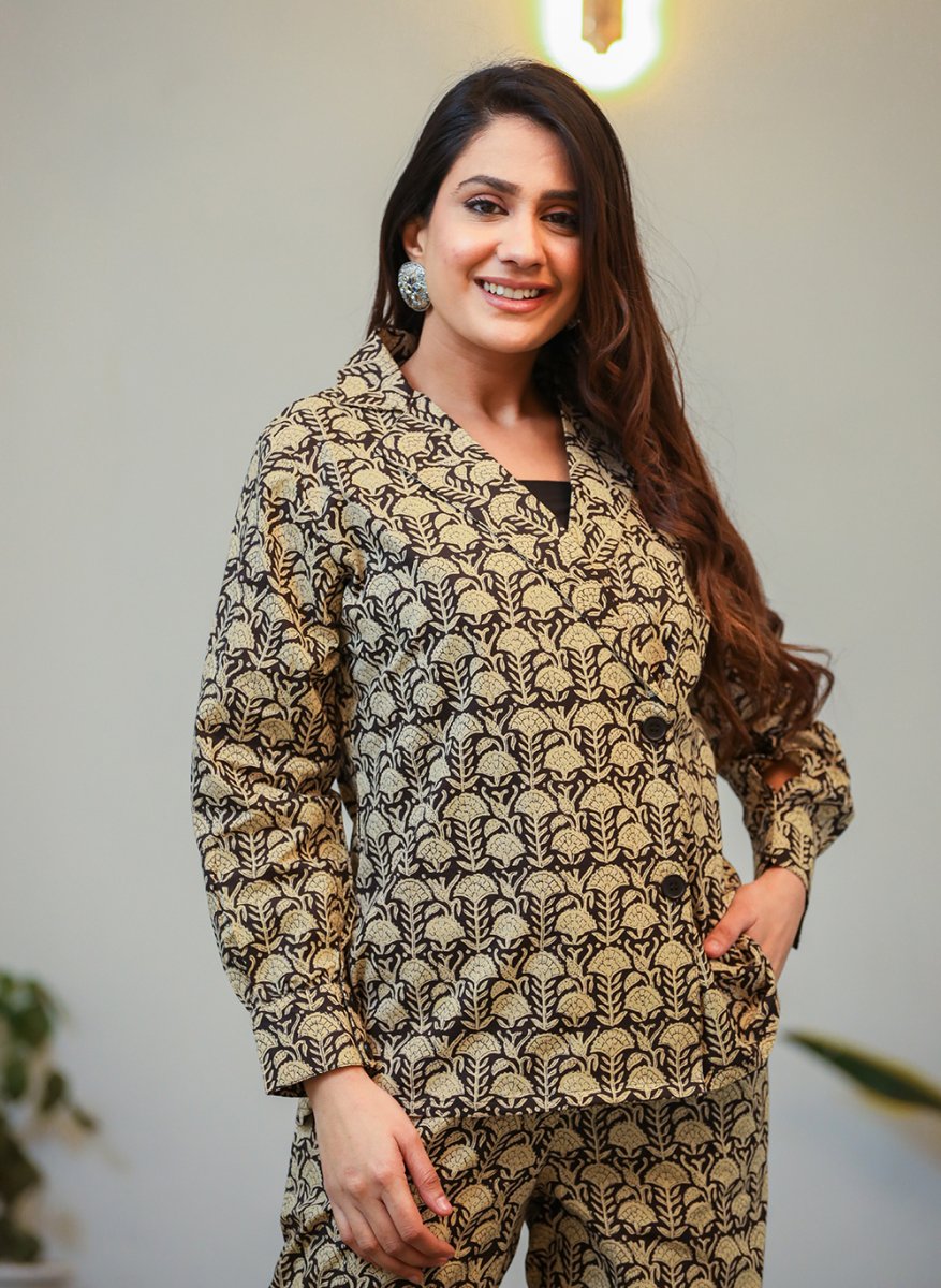 Chic Black Printed Three - Piece Blazer Co - Ord Set - swadeshsouq.com