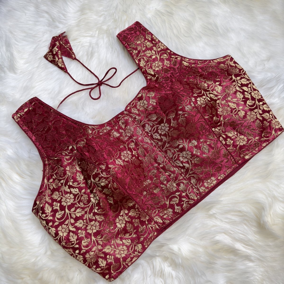 Deep Maroon Brocade Blouse with Elegant Floral Weave - Royal Elegance - swadeshsouq.com