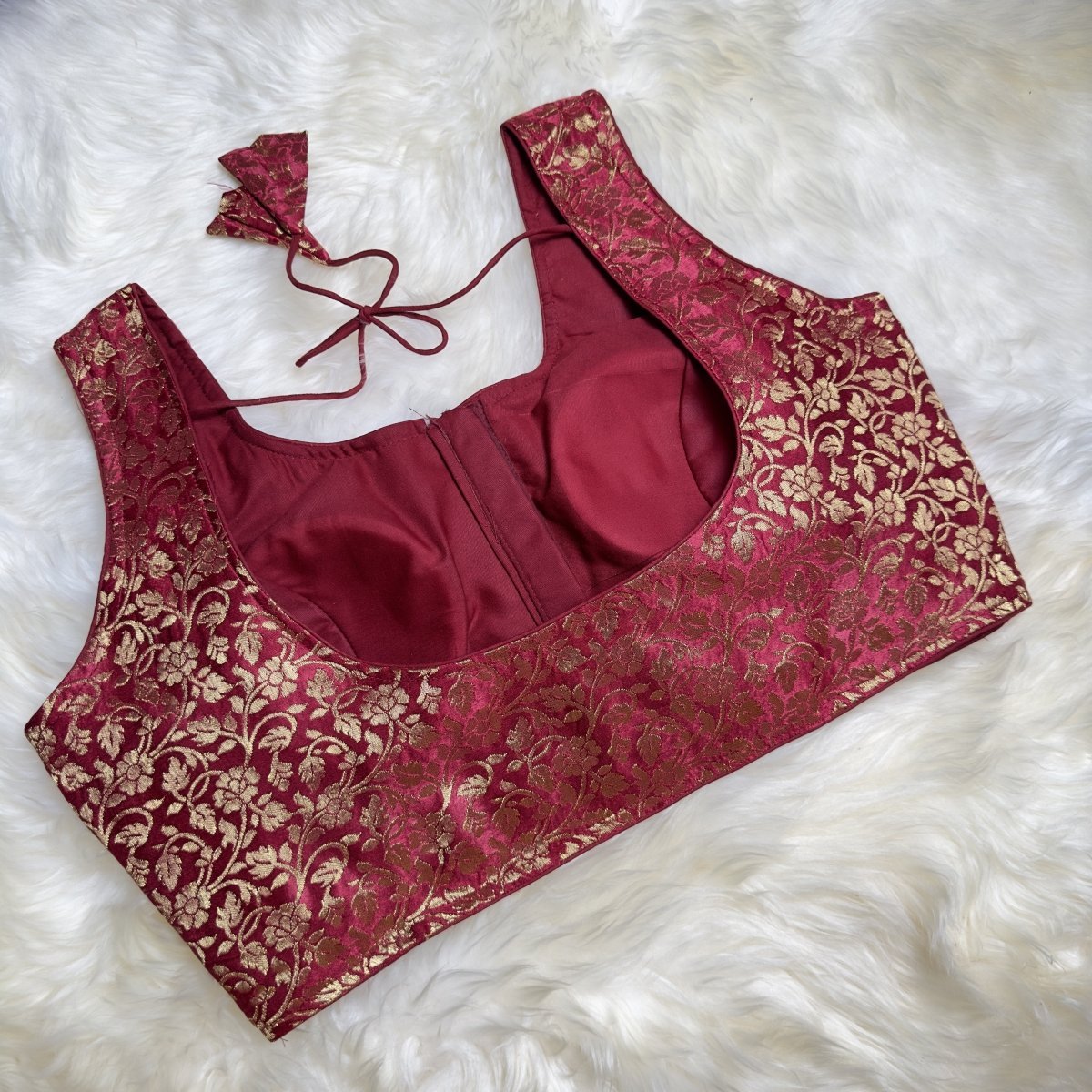 Deep Maroon Brocade Blouse with Elegant Floral Weave - Royal Elegance - swadeshsouq.com