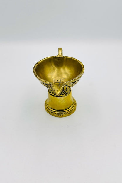 Elegant Brass Diya with Handle (set of 2) - swadeshsouq.com