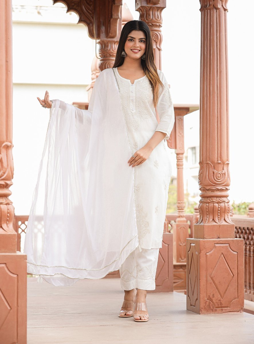 Elegant Off - White Lucknow Chikankari Cotton Kurta Set with Dupatta - swadeshsouq.com