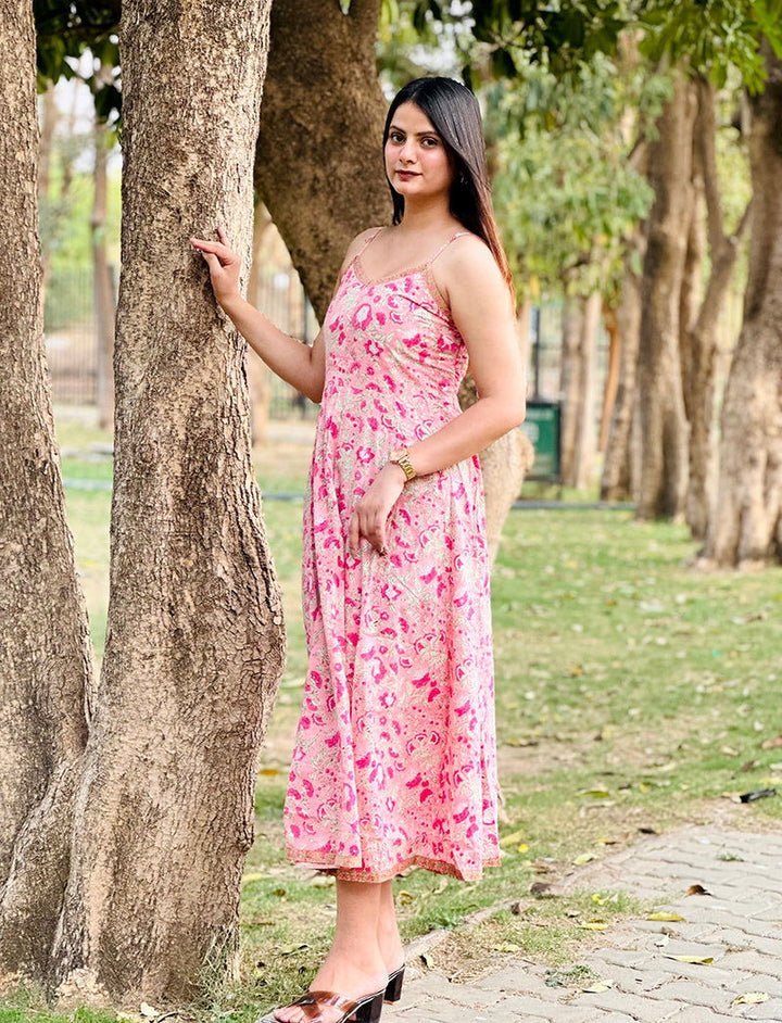 Enchanting Pink Cotton Handblock Dress – A Blend of Grace and Artistry - swadeshsouq.com