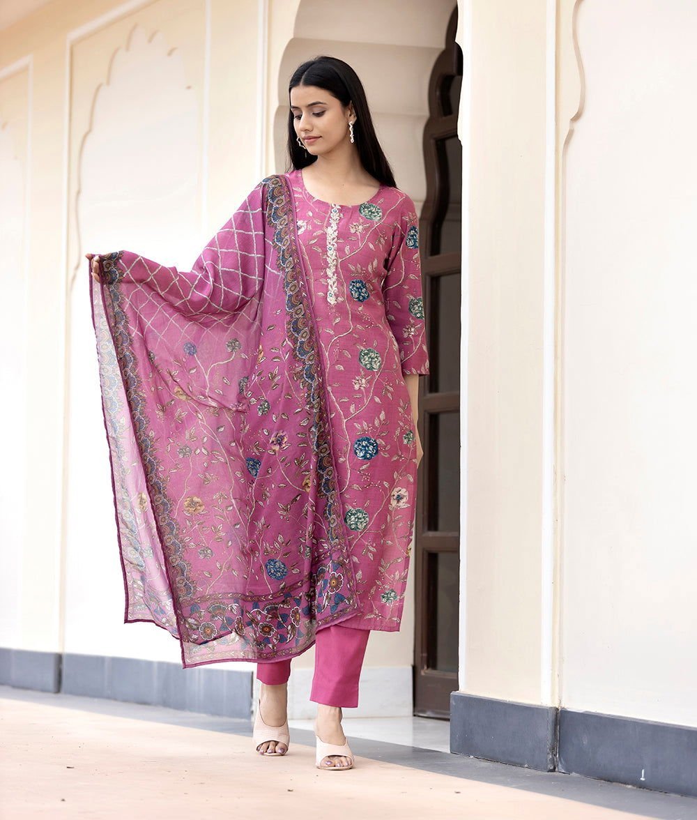 Floral Printed Kurta Pant Set with Dupatta – A Perfect Blend of Elegance and Comfort - swadeshsouq.com