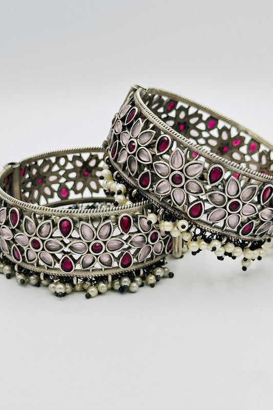 Floral Splendor: Silver Bangles Adorned with Deep Pink and Blush Pink Stones and Pearls - swadeshsouq.com