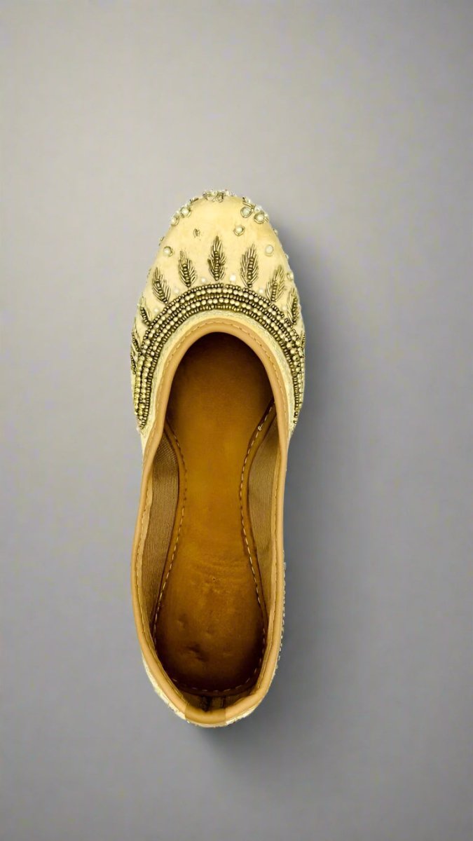 Handcrafted Cream Embroidered Juttis | Elegant Ethnic Footwear for Women - swadeshsouq.com