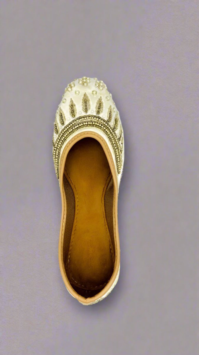 Handcrafted Ivory Embroidered Juttis | Elegant Ethnic Footwear for Women - swadeshsouq.com