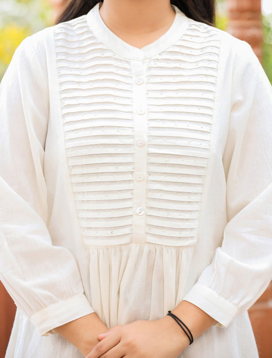 Pastel White Cotton Tunic Top with Pearl Work – Subtle Elegance Redefined - swadeshsouq.com