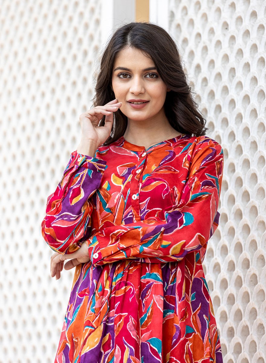 Red Bloom Floral Printed Butter Cotton Top - swadeshsouq.com