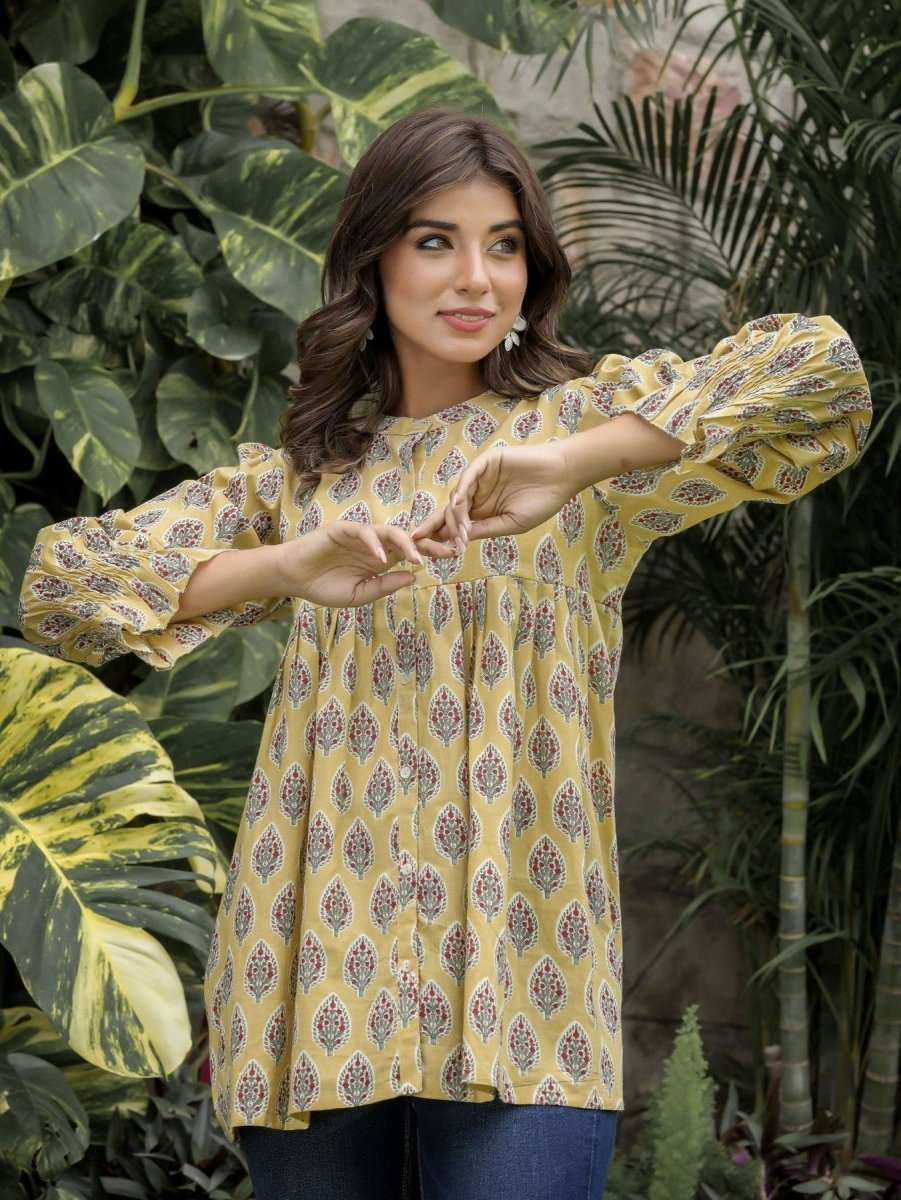 Yellow Floral Printed Cotton Tunic – Effortlessly Chic and Comfortable - swadeshsouq.com