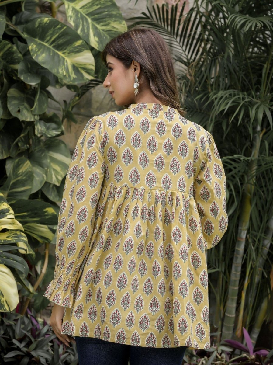 Yellow Floral Printed Cotton Tunic – Effortlessly Chic and Comfortable - swadeshsouq.com