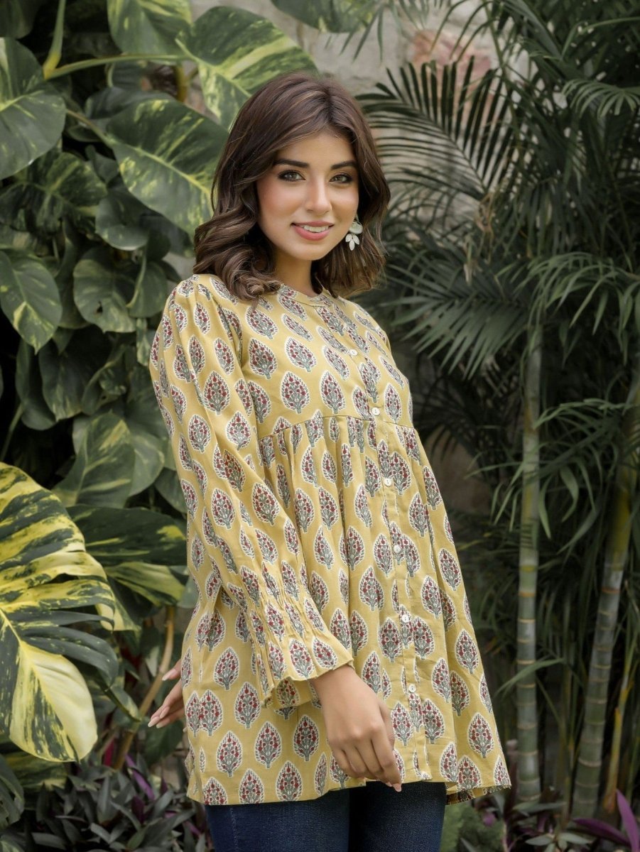 Yellow Floral Printed Cotton Tunic – Effortlessly Chic and Comfortable - swadeshsouq.com