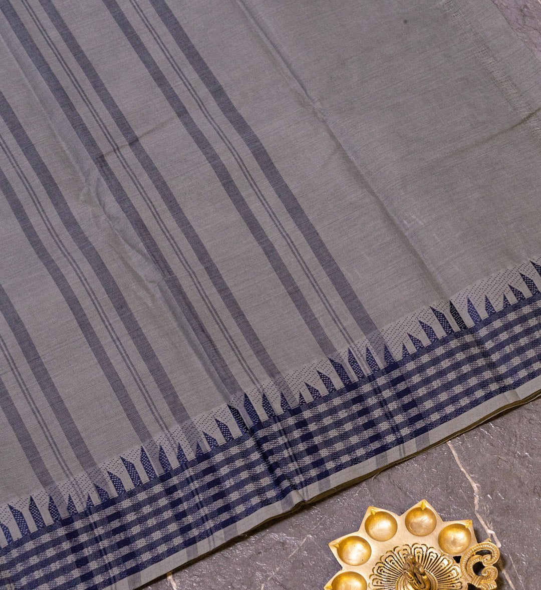 Adorn Yourself with the Grey and Blue Thread Border Plain Chettinad Cotton Saree. - swadeshsouq.com