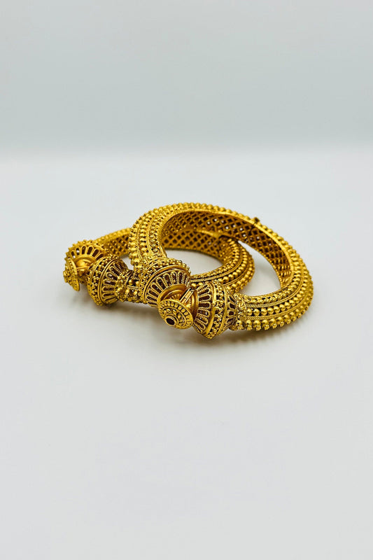 Antique Finish Kada Bangles Set - swadeshsouq.com