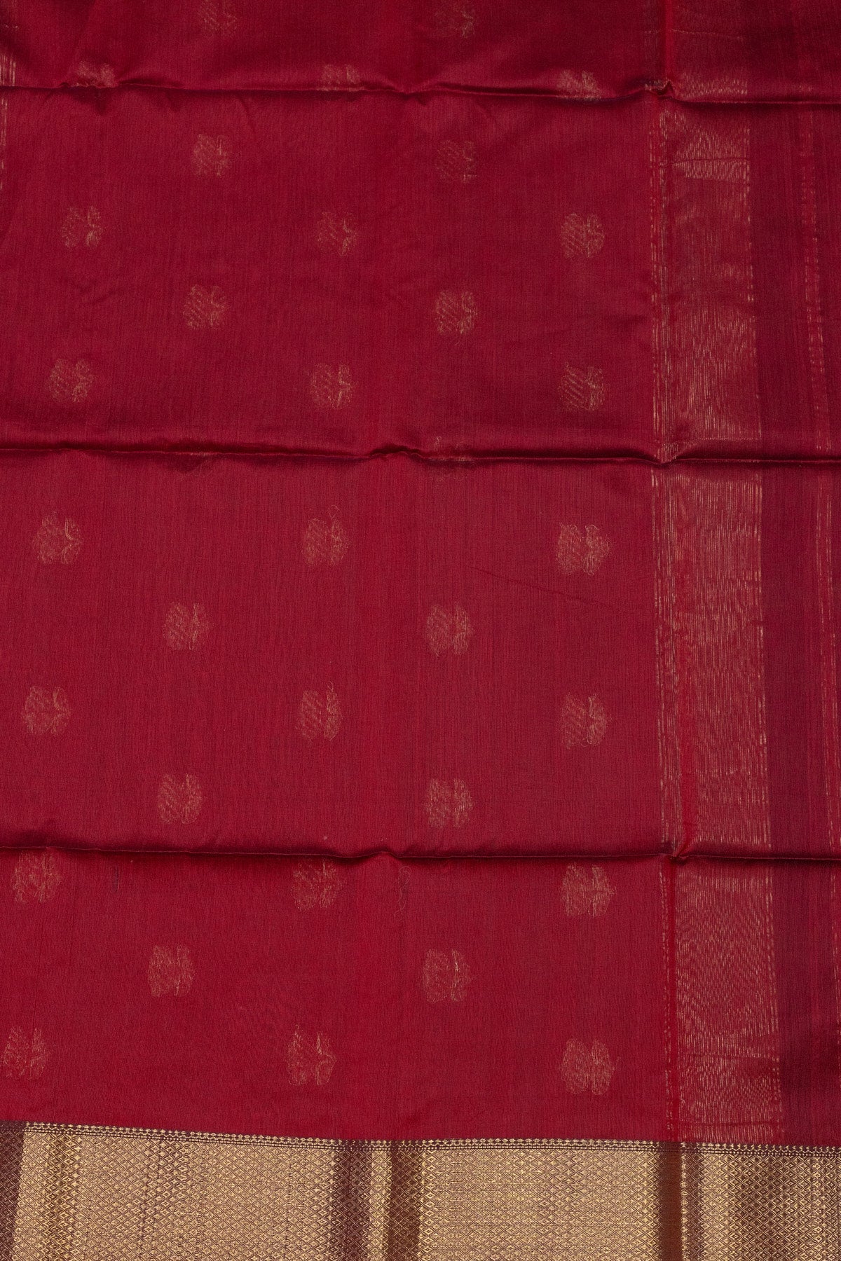 Black & Red Maheshwari Silk-Cotton Saree with Contrast Lotus Butti Pallu - swadeshsouq.com