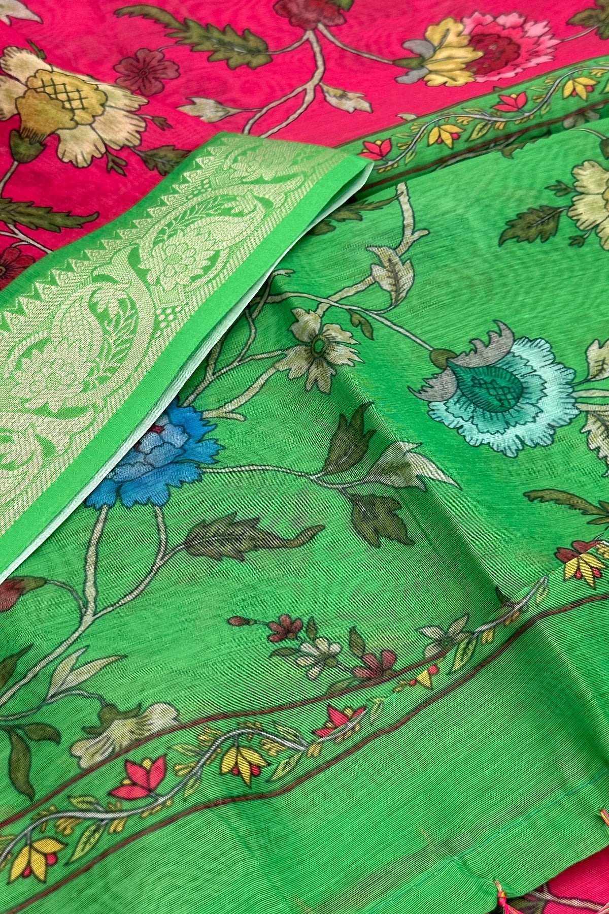 Blossoming Harmony: Bright Pink and Green Dupatta with Floral Digital Print - swadeshsouq.com