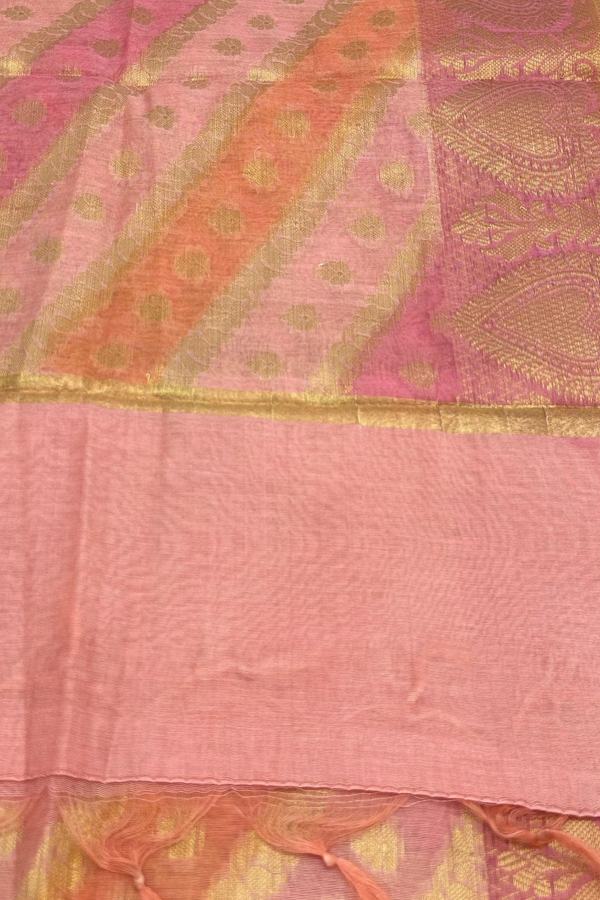 Blush Harmony: Light Pink Rangkat Dupatta with Elegant Patterns - swadeshsouq.com