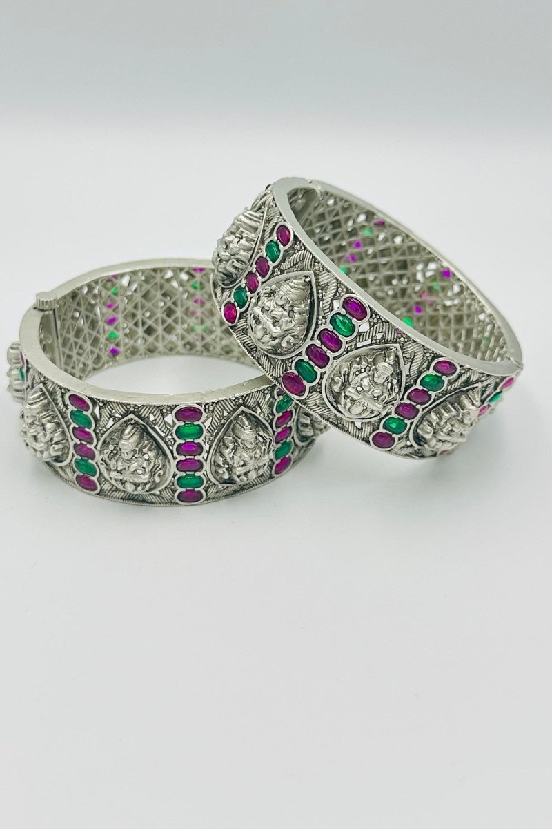 Elegant Oxidised Silver Bangles with Goddess Lakshmi Motif - swadeshsouq.com