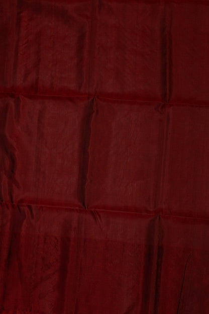 ELEGANT SOPHISTICATION: GREY AND MAROON KANJEEVARAM SILK SAREE - swadeshsouq.com