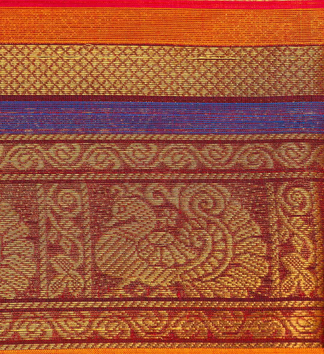 Elevate Your Ethnic Look with Our Bright Red and Maroon Color Chettinad Saree - swadeshsouq.com