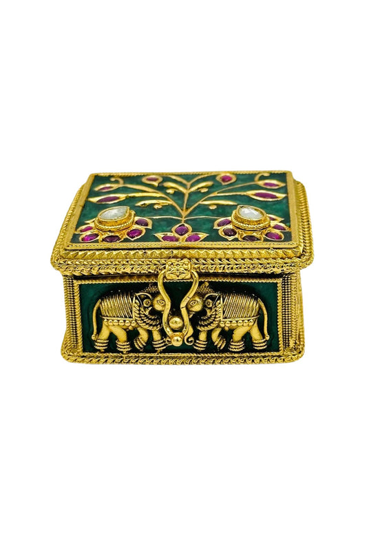 Emerald Enchantment: Keepsake Box Adorned with Jadau Brilliance - swadeshsouq.com