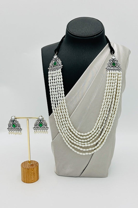 Emerald Grace: Green Pearl Necklace Set with Peacock Design - swadeshsouq.com