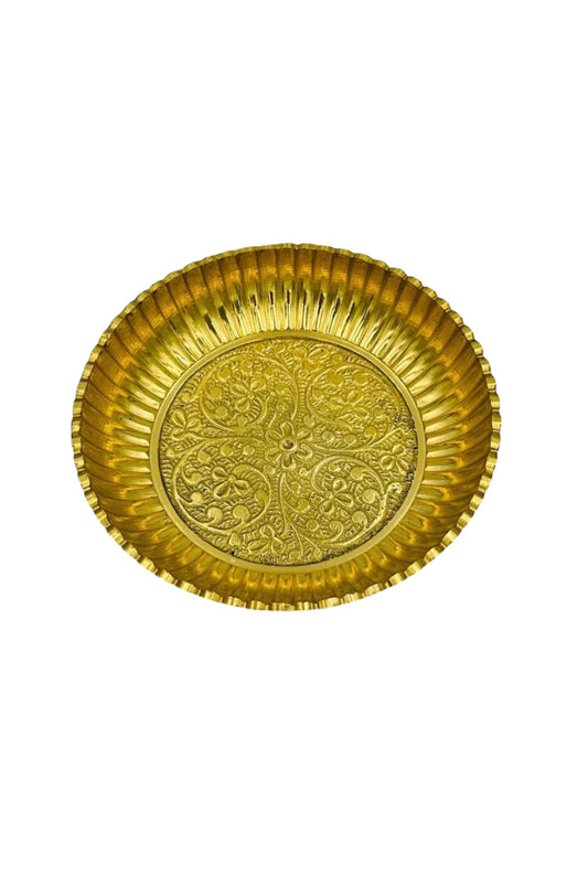 Exquisite Brass Plate with Intricate Blossom Design - swadeshsouq.com