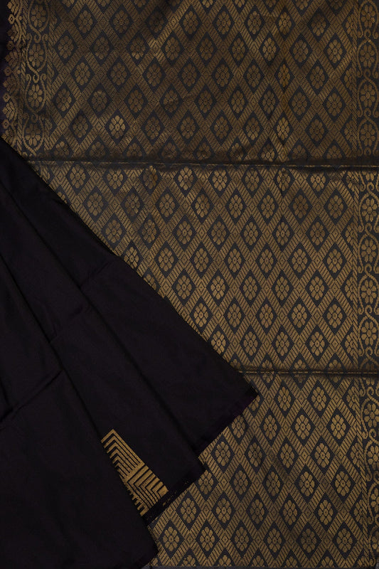 Gracious Twilight: Semi Silk Kanjeevaram Saree in Black & Grey - swadeshsouq.com