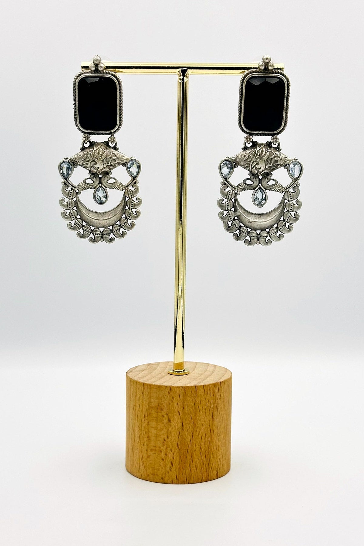 Handcrafted Silver Earrings Embellished with Black Stones - swadeshsouq.com