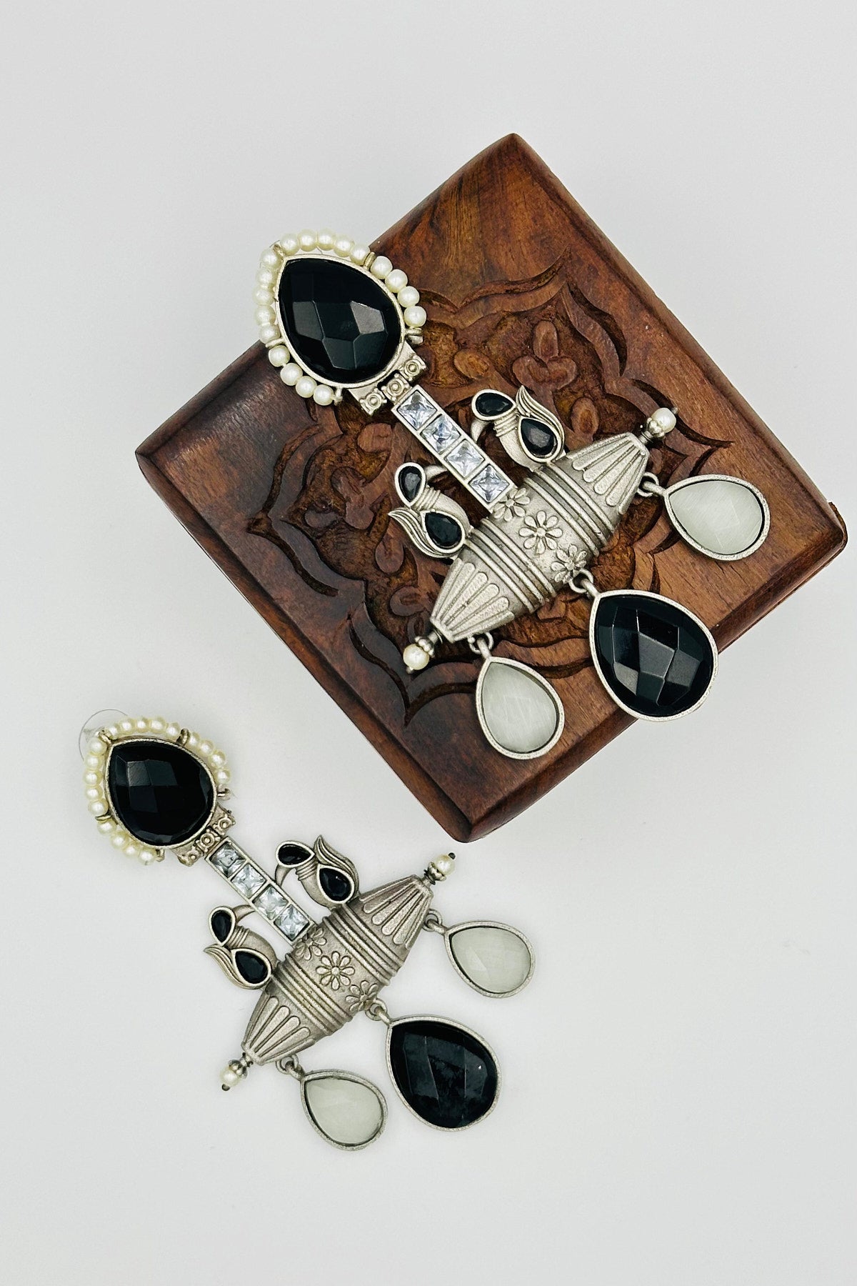 Handcrafted Silver Earrings with Black Crystals and Pearls in Black - swadeshsouq.com