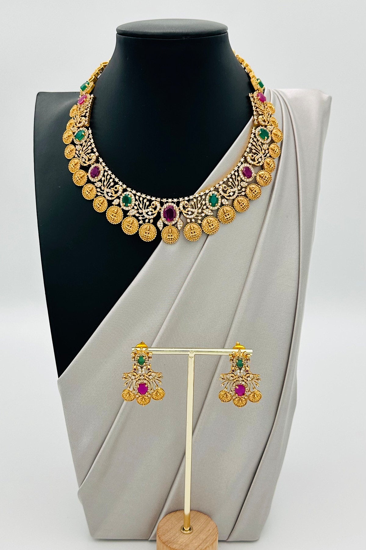 High-Gold Kaasu Ensemble with CZ Brilliance Neckalce - swadeshsouq.com