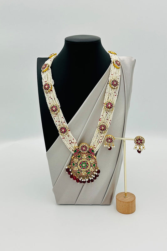 Majestic Elegance: Pearl & Bead Necklace with Jadau-Encrusted Brass Pendant - swadeshsouq.com