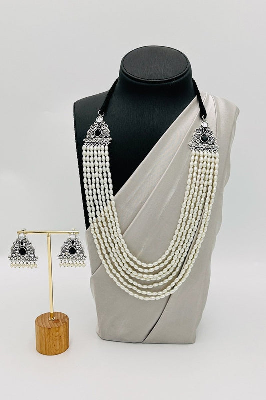 Midnight Majesty: Black Pearl Necklace Set with Peacock Pendants - swadeshsouq.com