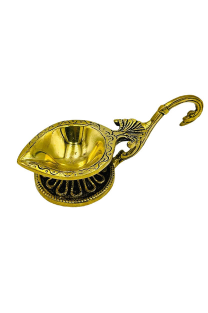 Pure Brass Aarthi Diya in Exquisite Design - swadeshsouq.com