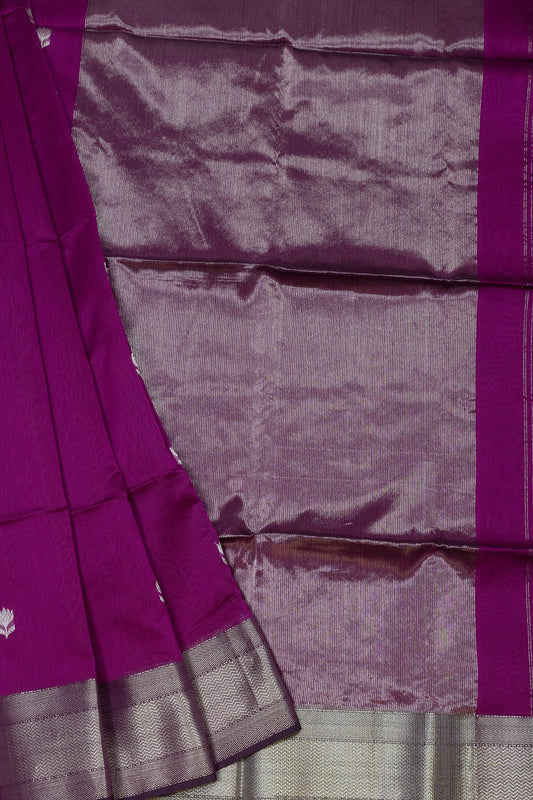 purple Maheshwari Silk-Cotton Saree with Lotus Butti & Silver Zari Borders - swadeshsouq.com