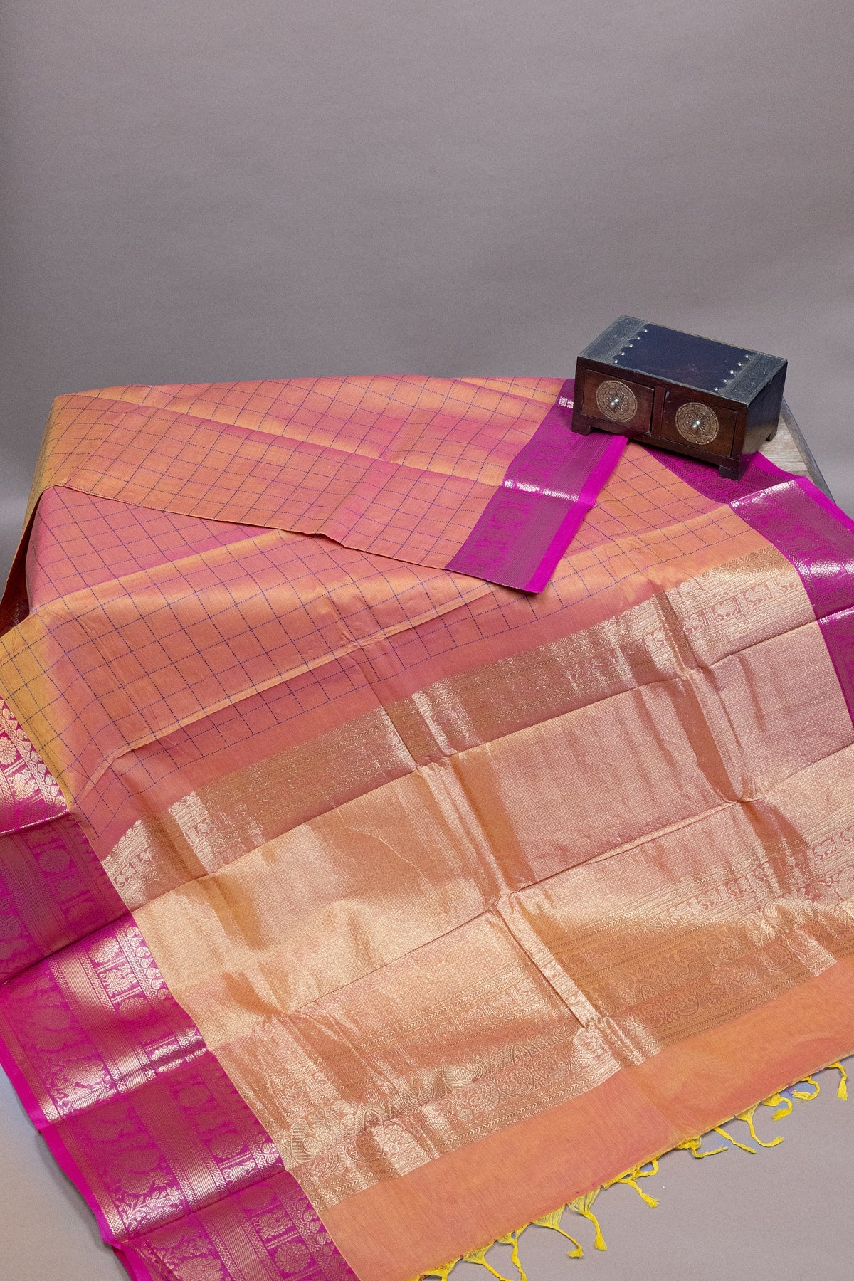 Radiant Copper & Pink: Zari Checks Cotton Saree - swadeshsouq.com