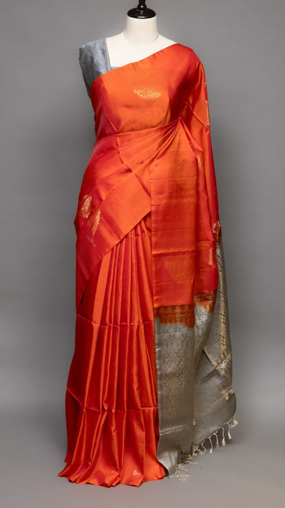 RADIANT ELEGANCE: THE BRIGHT ORANGE AND GREY KANJEEVARAM SILK SAREE - swadeshsouq.com