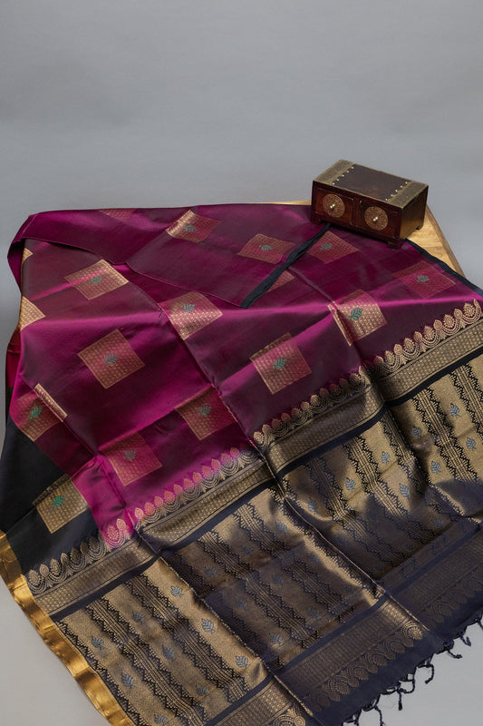 REGAL SPLENDOR: THE DARK MAGENTA AND NAVY BLUE KANEEVARAM SILK SAREE - swadeshsouq.com