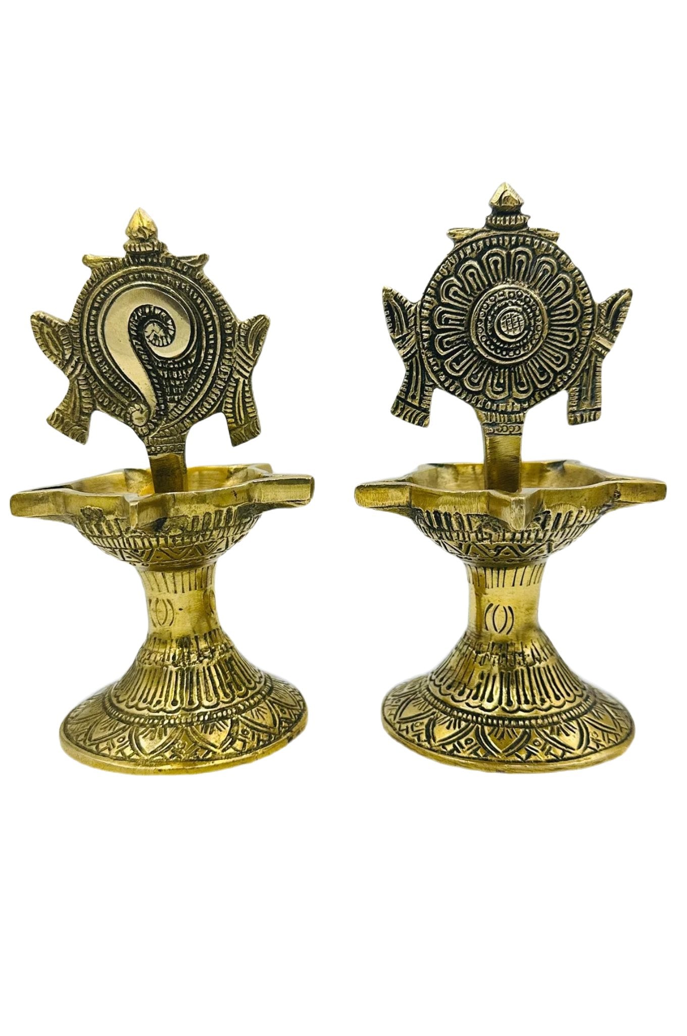 Shanku Chakram Diya Set - swadeshsouq.com