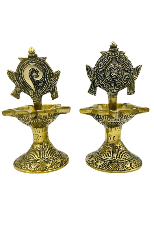 Shanku Chakram Diya Set - swadeshsouq.com