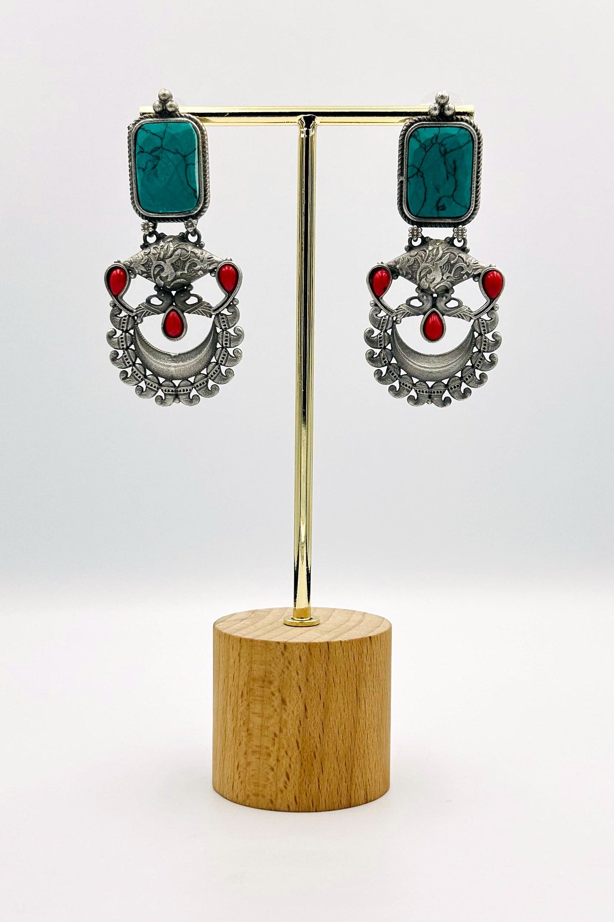 Silver Earrings Embellished with Feroza and Red Stones - swadeshsouq.com