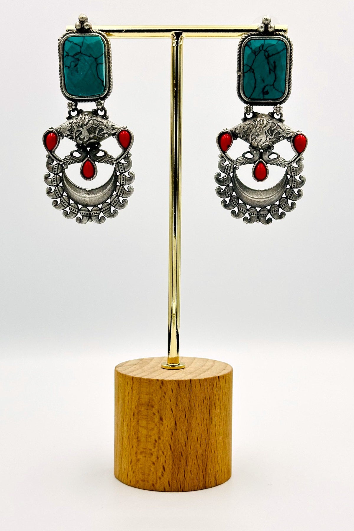 Silver Earrings Embellished with Feroza and Red Stones - swadeshsouq.com