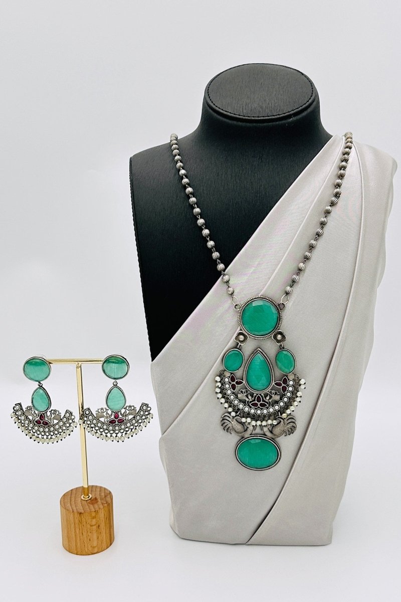 Turquoise Charm: Silver Necklace Set with Red Accents - swadeshsouq.com