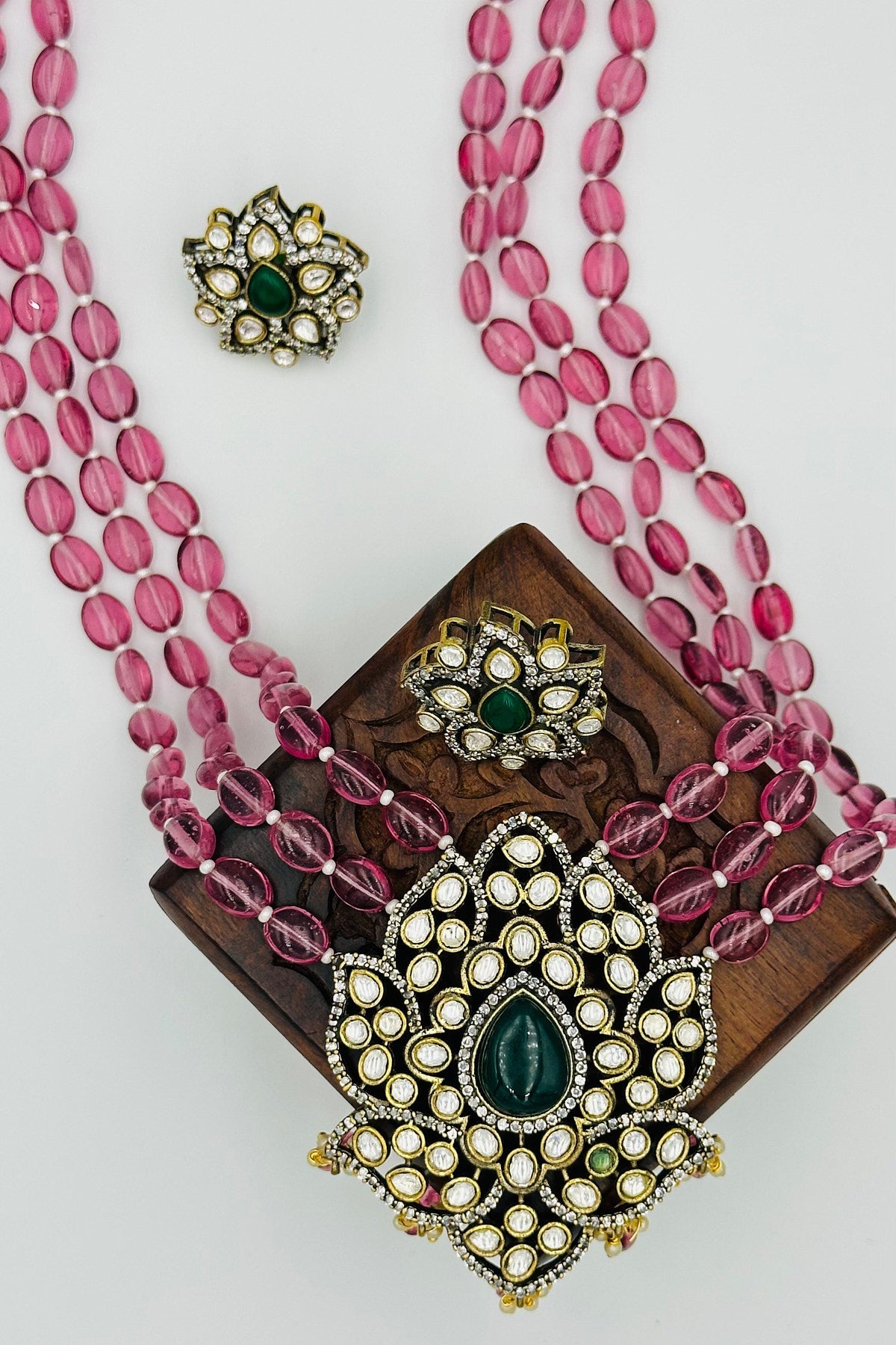 Victorian Ensemble with CZ & Kundan Flourishes - swadeshsouq.com