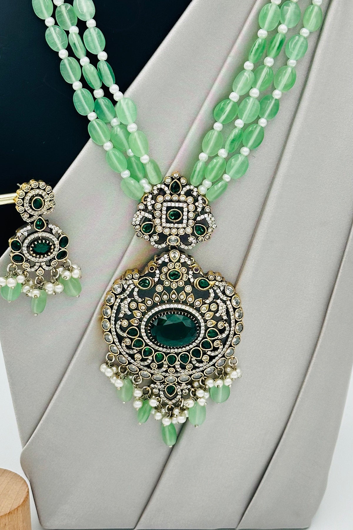 Victorian Sea Green Necklace Set with Brass Pendant - swadeshsouq.com