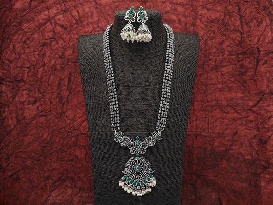 Vintage Charm: The Oxidised Silver Necklace Set with Green Stones And Pearls - swadeshsouq.com